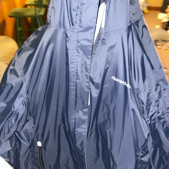 Vineyard Vines Womens rain coat - Picture 2 of 3